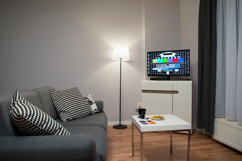 Apartamenty Tww Ochota Варшава Стая снимка