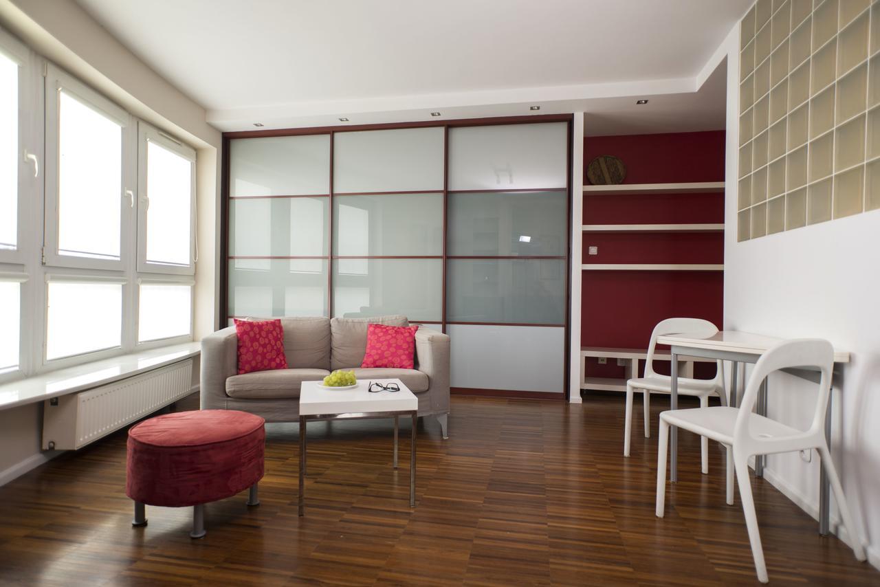 Apartamenty Tww Ochota Варшава Екстериор снимка