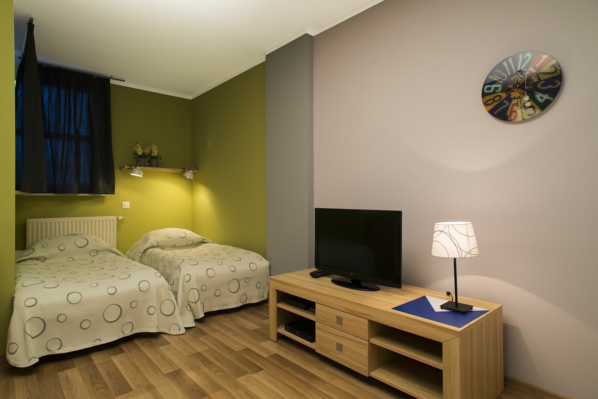 Apartamenty Tww Ochota Варшава Екстериор снимка